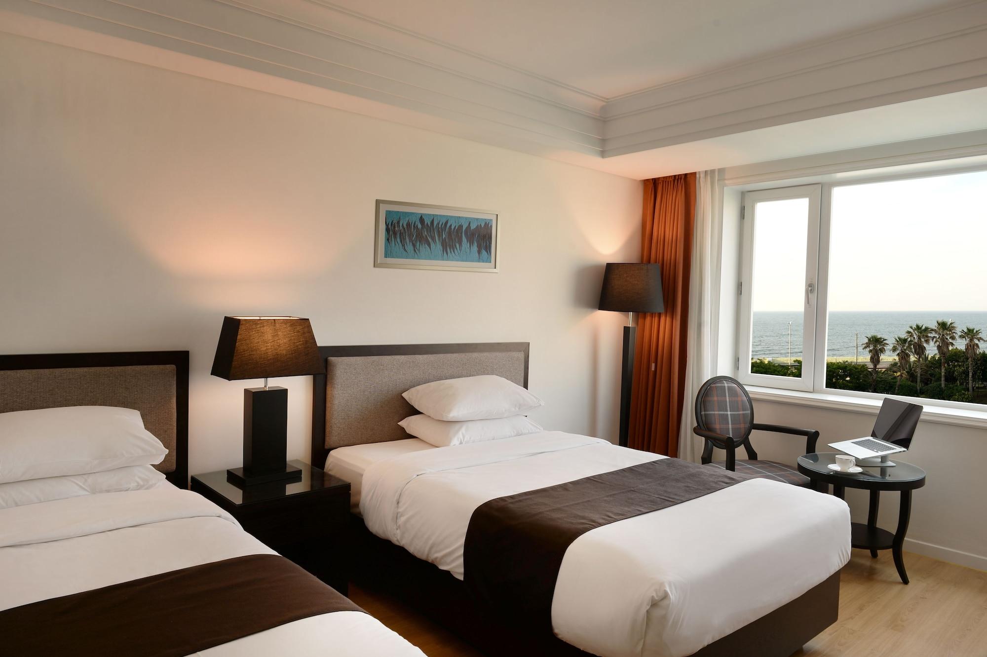 Jeju Oriental Hotel & Casino Екстер'єр фото