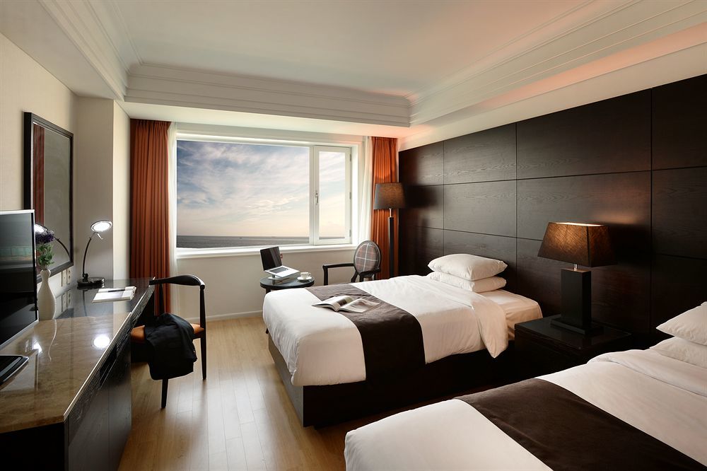 Jeju Oriental Hotel & Casino Екстер'єр фото