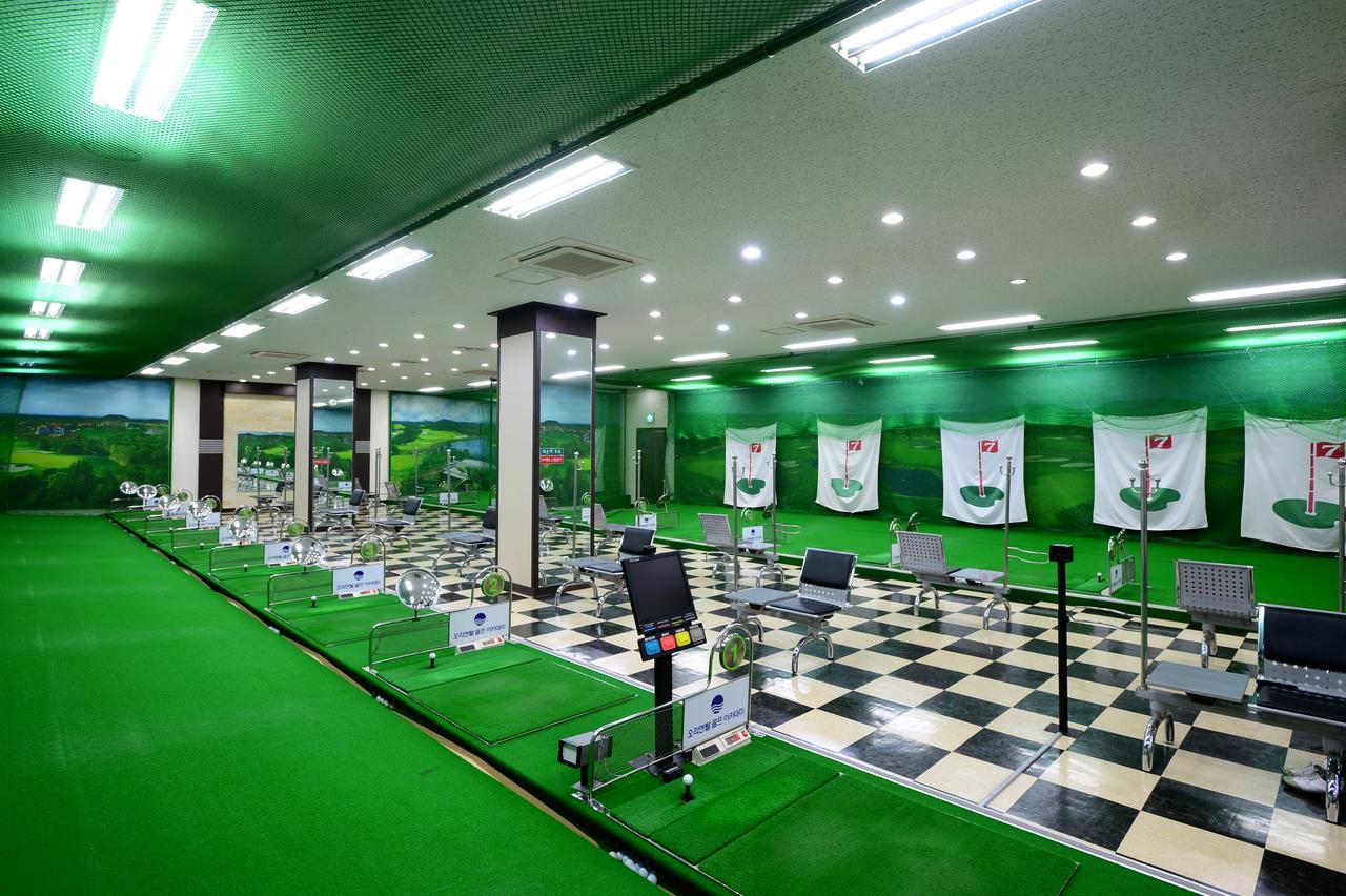 Jeju Oriental Hotel & Casino Екстер'єр фото