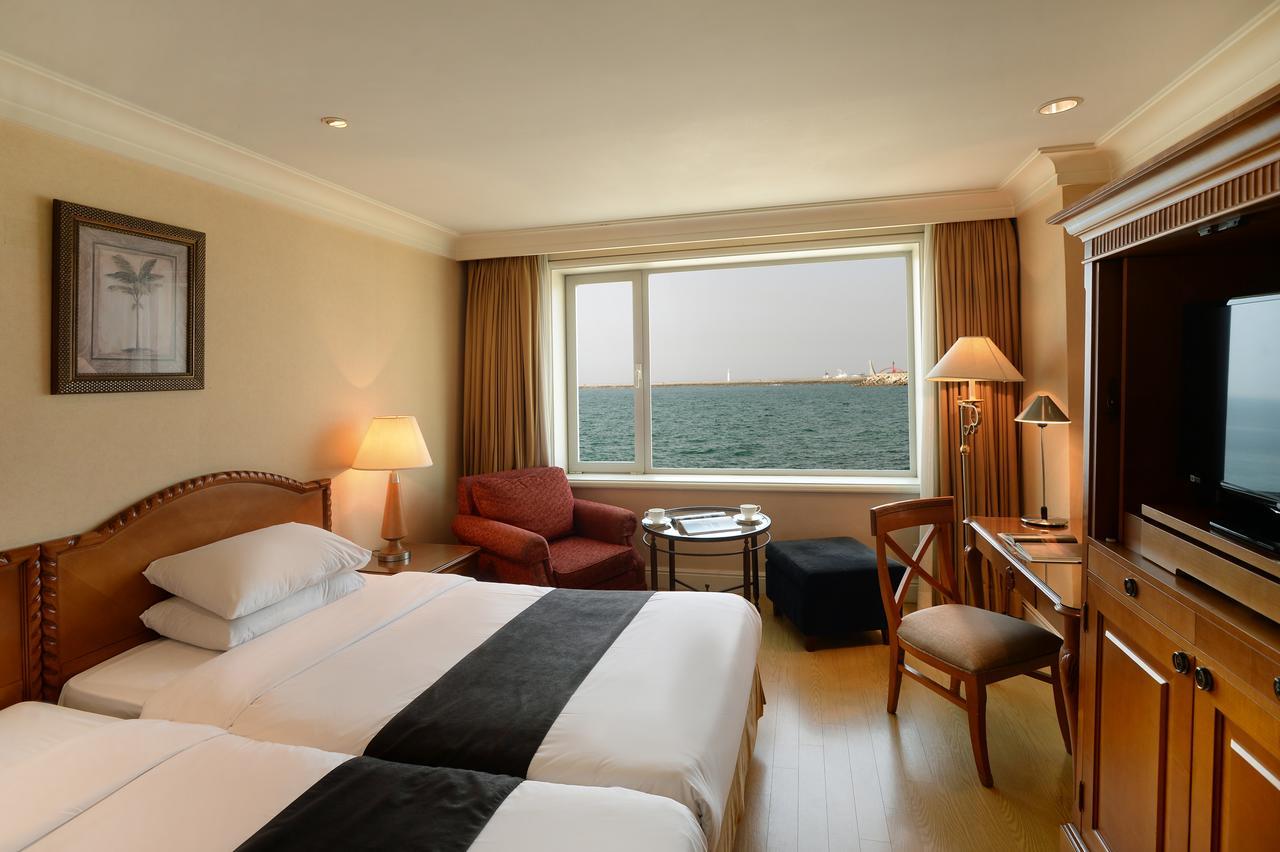 Jeju Oriental Hotel & Casino Екстер'єр фото