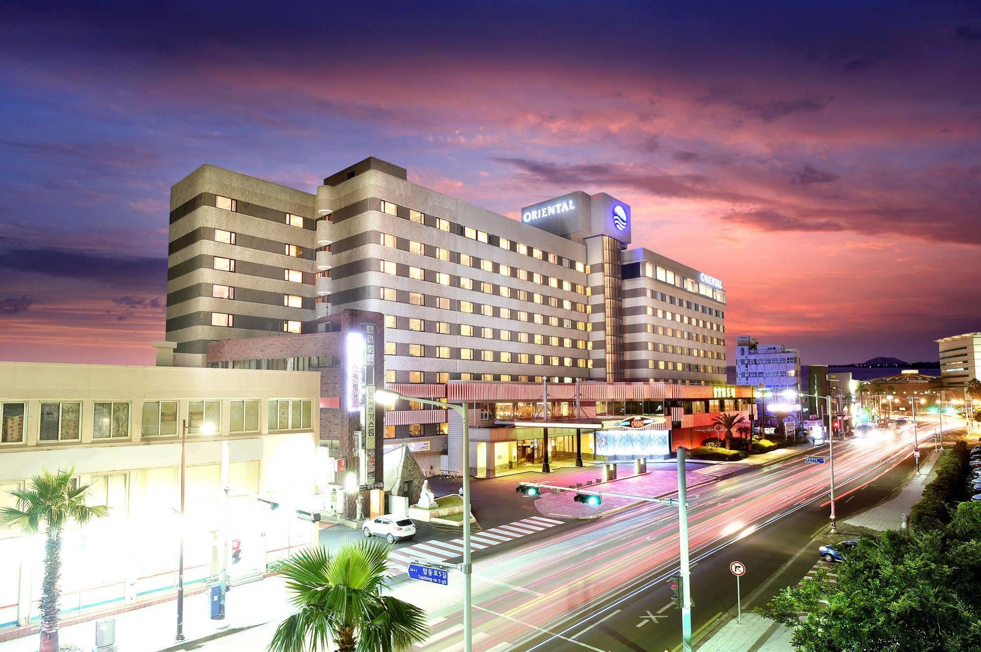 Jeju Oriental Hotel & Casino Екстер'єр фото